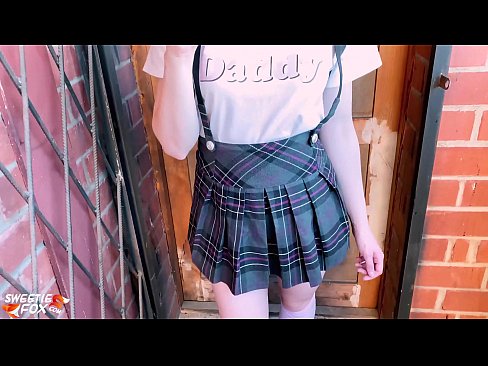 ❤️ Skolejente suger pikken hennes dypt og knuller i stedet for klasser. Hjemmelaget porno hos oss no.sayhentai.ru ﹏